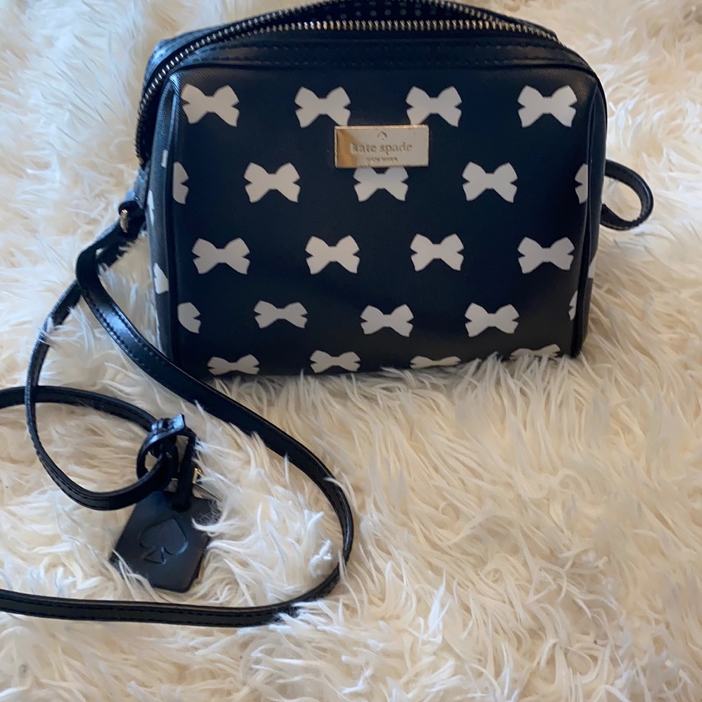 Kate spade bow crossbody